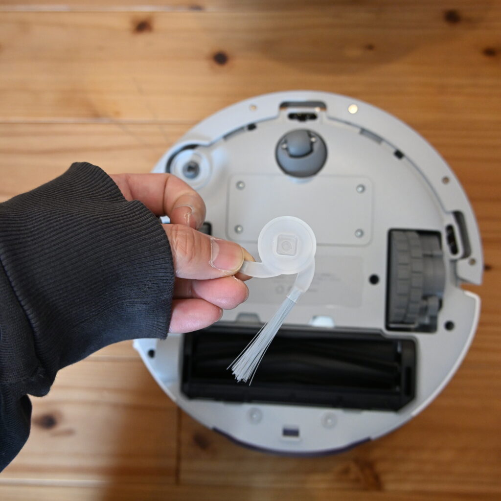 SwitchBot K11+のロボットにサイドブラシを取り付け