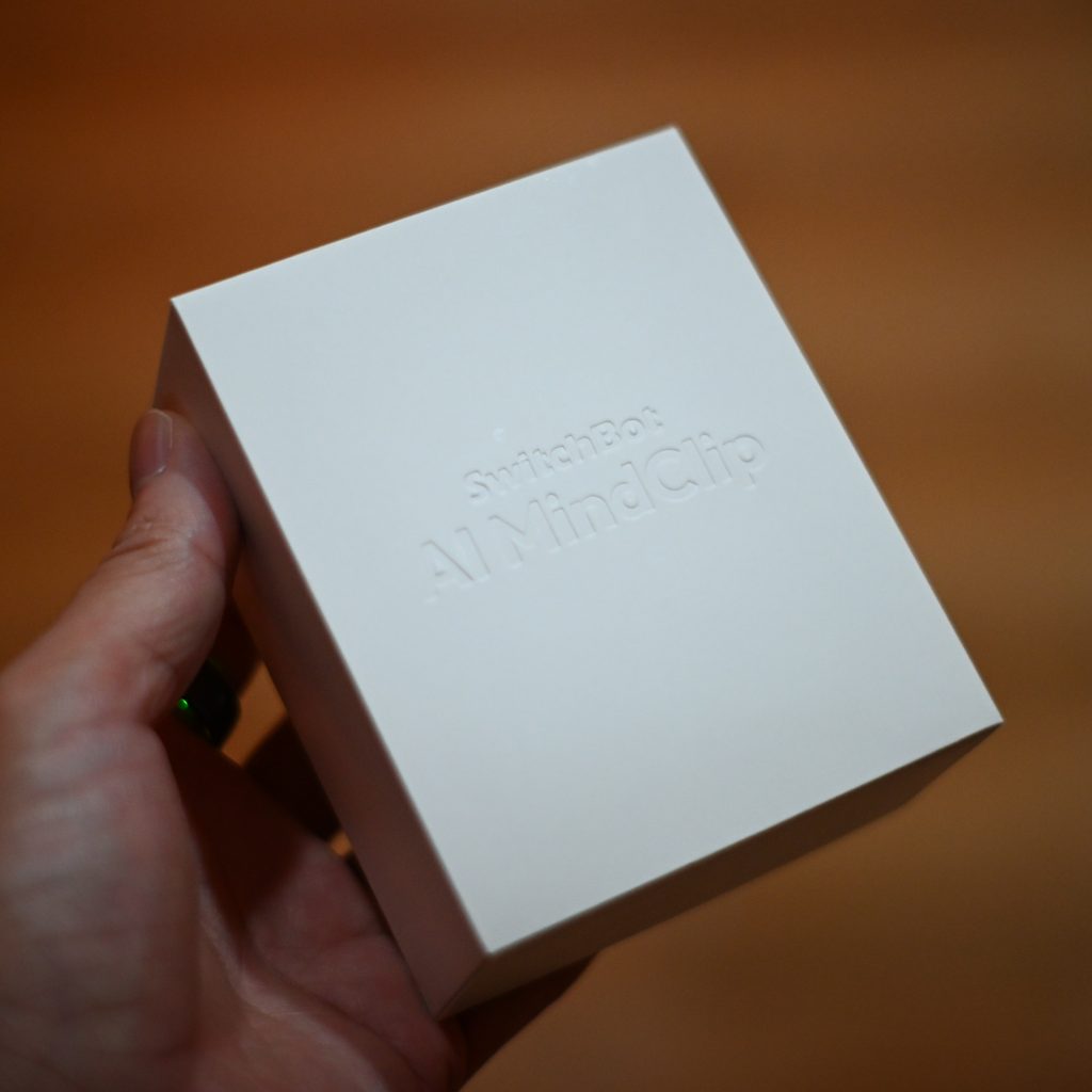 SwitchBot AIマインドクリップの内箱